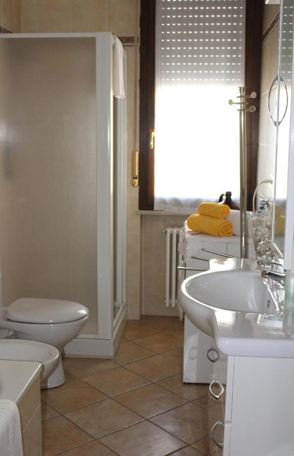 B. & B. Nabucco Bed & Breakfast Parma Dış mekan fotoğraf